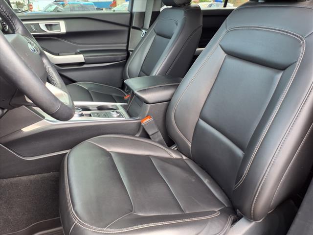 Photo of 2022 Stone Blue Ford Explorer