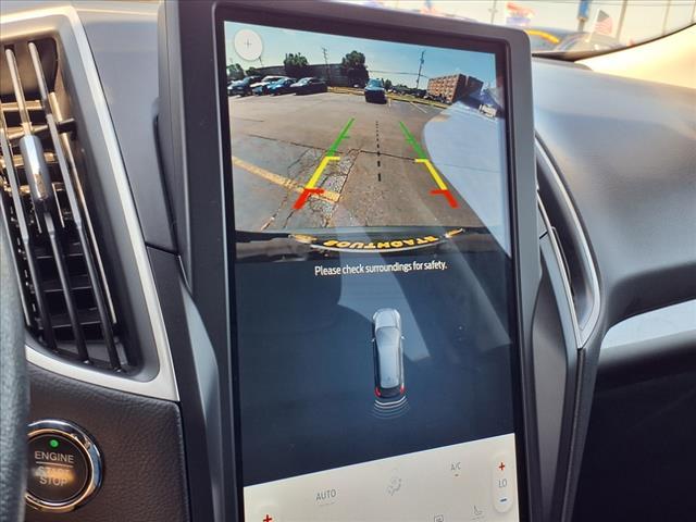 Photo of 2023 Carbonized Gray Ford Edge