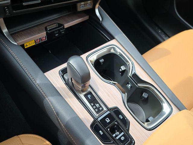 Photo of 2024 Cloudburst Gray Lexus RX 350