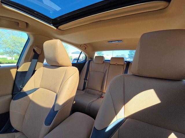 Photo of 2025 Obsidian Lexus ES 350
