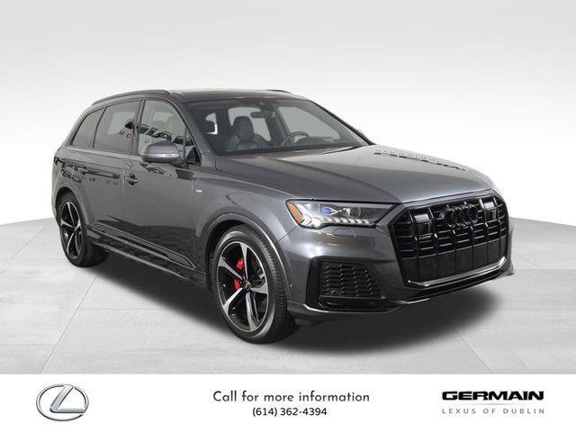 Photo of 2024 Gray Audi Q7