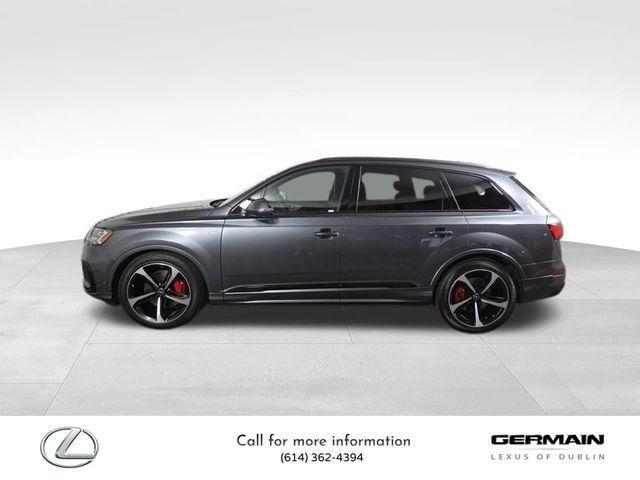 Photo of 2024 Gray Audi Q7