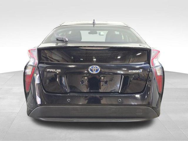Photo of 2018 Midnight Black Metallic Toyota Prius