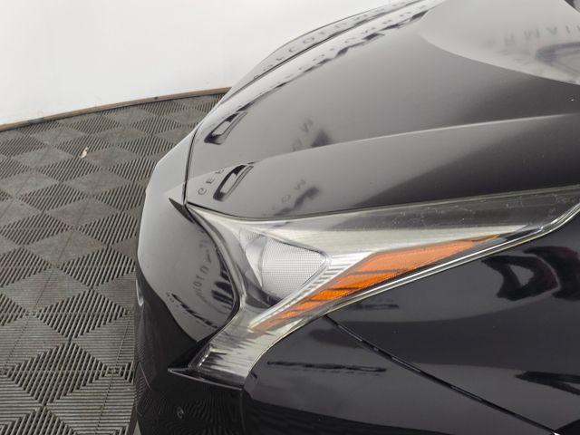 Photo of 2018 Midnight Black Metallic Toyota Prius