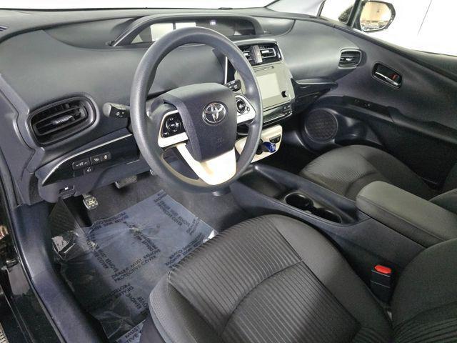 Photo of 2018 Midnight Black Metallic Toyota Prius