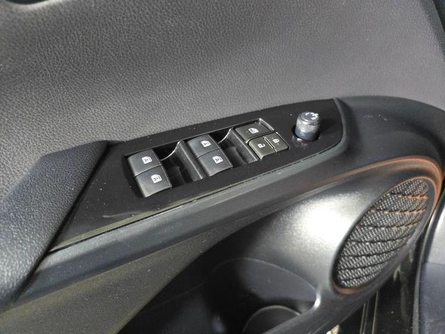 Photo of 2018 Midnight Black Metallic Toyota Prius