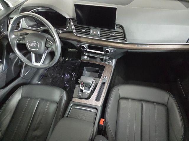 Photo of 2021 Brilliant Black Audi Q5