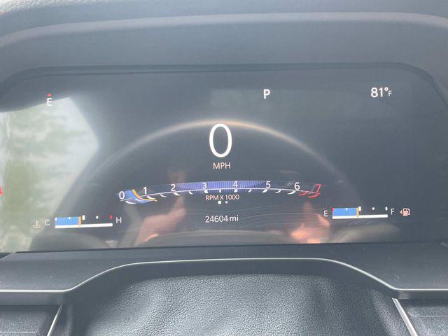 Photo of 2021 Silver Zynith Jeep Grand Cherokee L