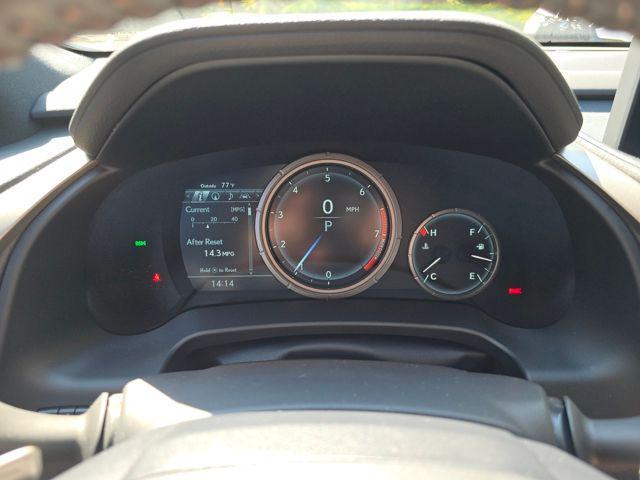 Photo of 2022 Ultra White Lexus RX 350