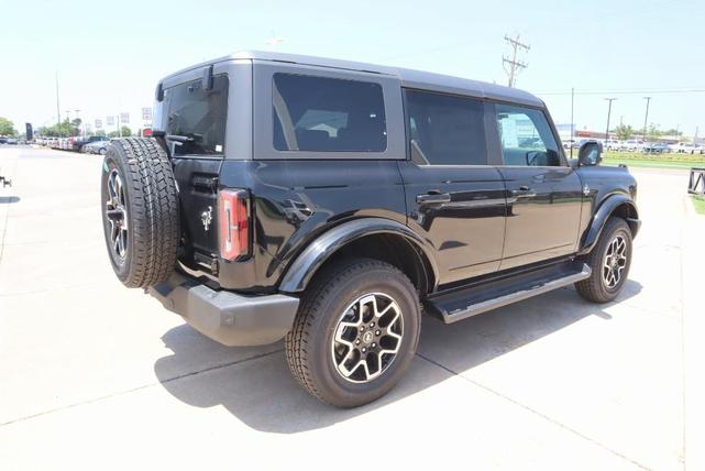 Photo of 2025 Shadow Black Ford Bronco
