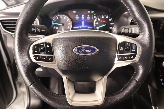 Photo of 2024 Oxford White Ford Explorer