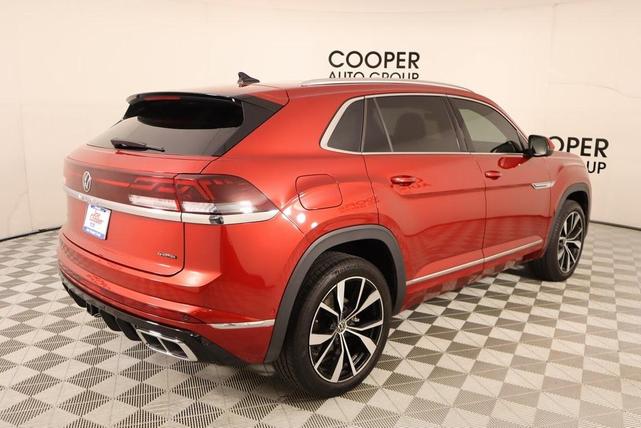 Photo of 2024 Aurora Red Metallic Volkswagen Atlas Cross Sport
