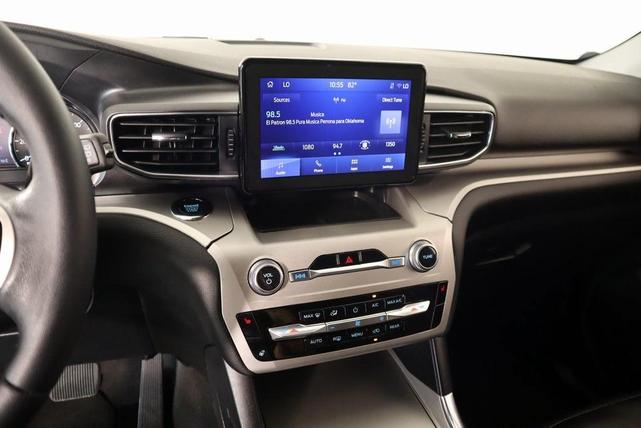 Photo of 2022 Carbonized Gray Metallic Ford Explorer