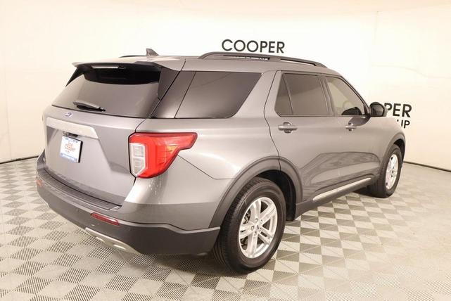 Photo of 2022 Carbonized Gray Metallic Ford Explorer