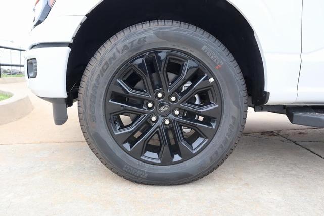 Photo of 2025 Oxford White Ford F-150