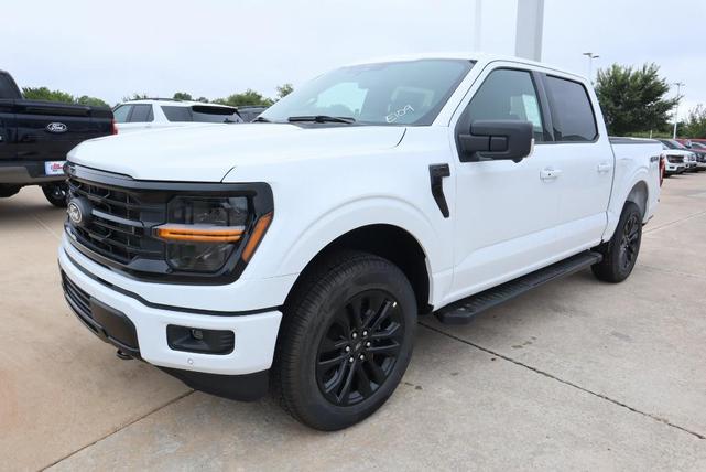 Photo of 2025 Oxford White Ford F-150