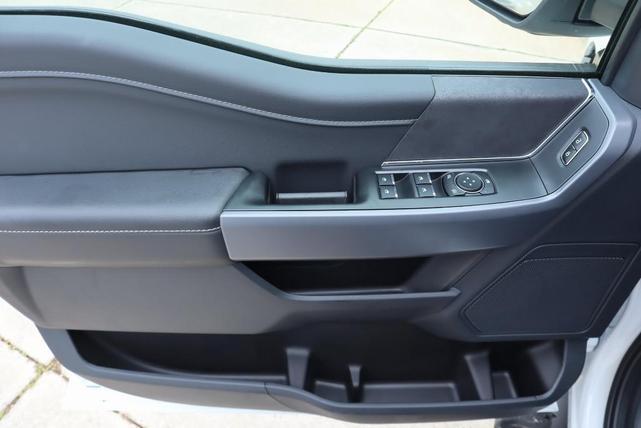 Photo of 2025 Oxford White Ford F-150