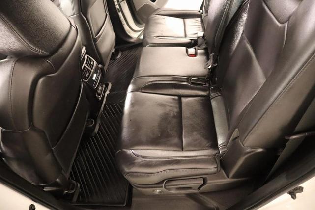 Photo of 2018 White Diamond Pearl Acura MDX