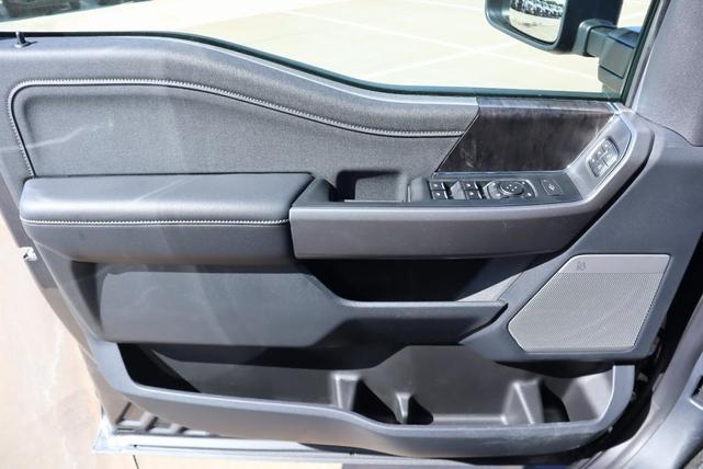 Photo of 2025 Carbonized Gray Metallic Ford F-250