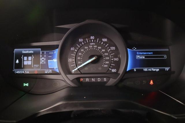 Photo of 2024 Silver Metallic Ford Edge