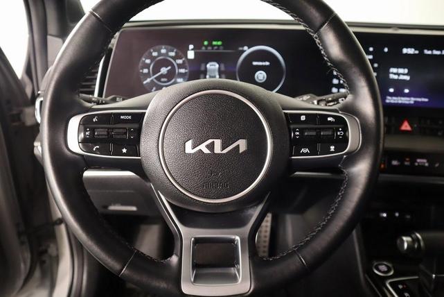 Photo of 2024 Ebony Black Kia Sportage