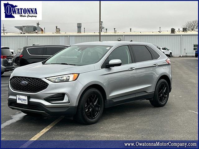 2023 Ford Edge