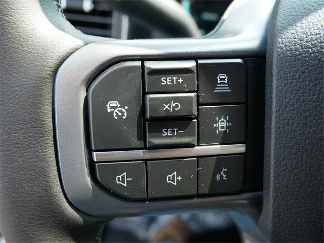 Photo of 2025 Oxford White Ford F-350