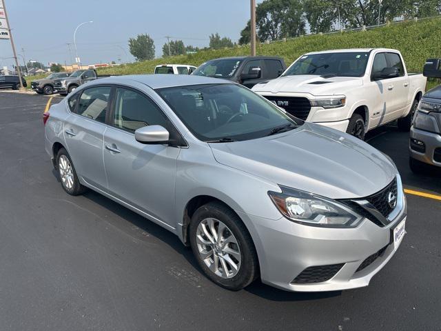 Photo of 2018 Brilliant Silver Metallic Nissan Sentra