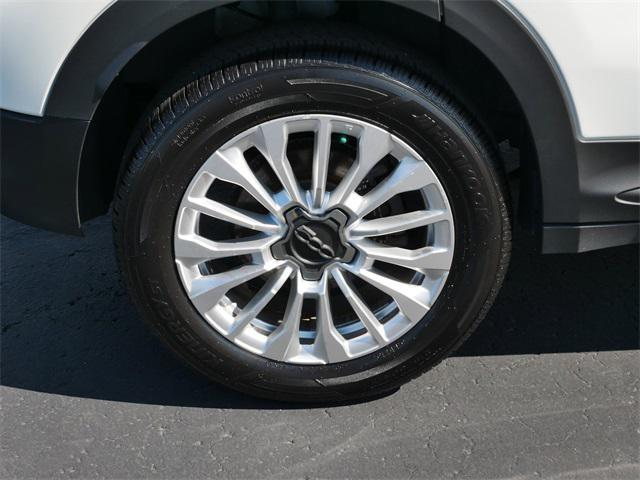 Photo of 2019 Bianco Gelato (White Clear Coat) FIAT 500X