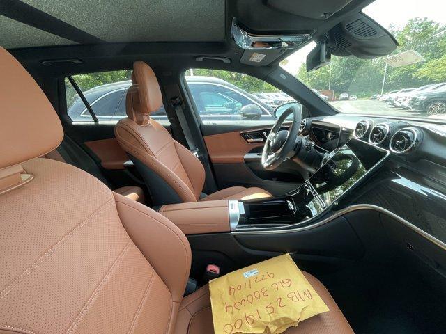 Photo of 2025 Cirrus Silver Metallic Mercedes-Benz GLC 300