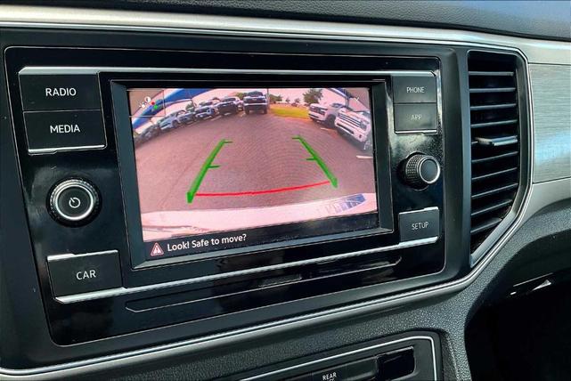 Photo of 2019 Pure White Volkswagen Atlas