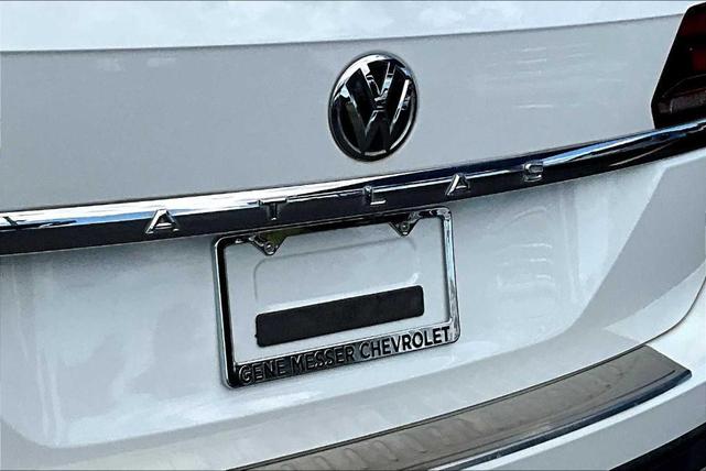 Photo of 2019 Pure White Volkswagen Atlas