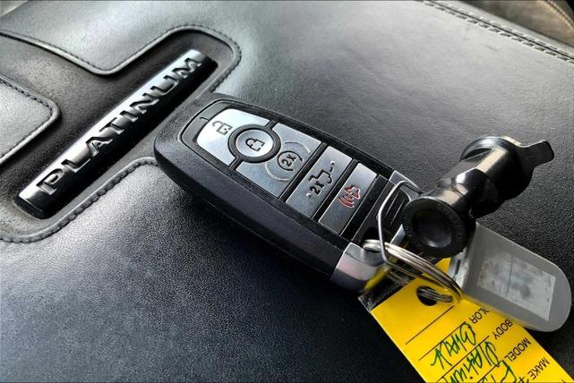 Photo of 2022 Agate Black Metallic Ford F-150