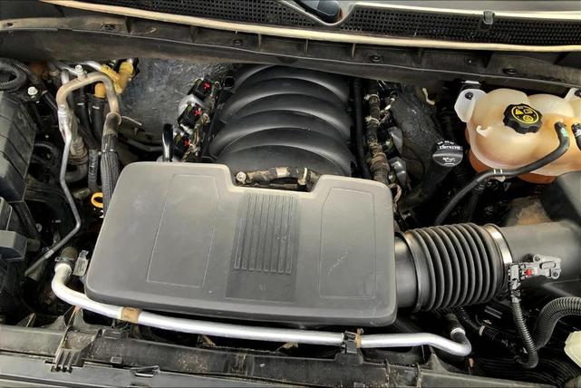 Photo of 2021 Beige Pearl Metallic GMC Yukon