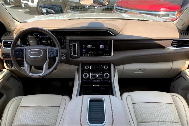 Photo of 2021 Beige Pearl Metallic GMC Yukon