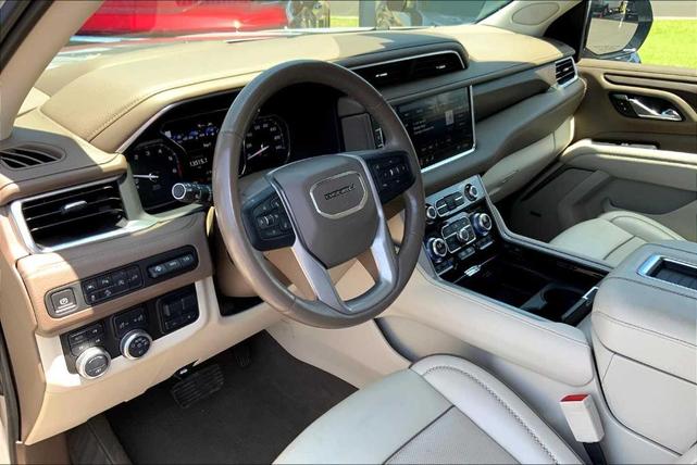 Photo of 2021 Beige Pearl Metallic GMC Yukon