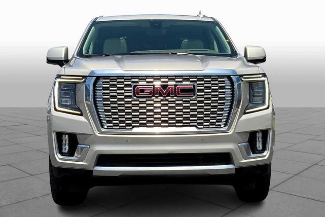 Photo of 2021 Beige Pearl Metallic GMC Yukon