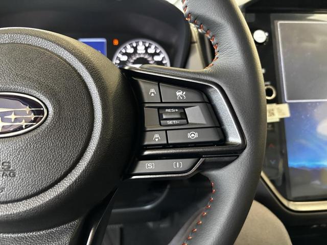 Photo of 2025 Crystal White Pearl Subaru Crosstrek