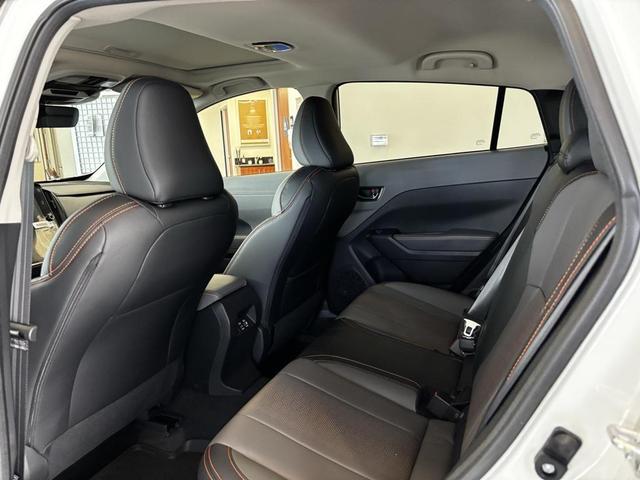 Photo of 2025 Crystal White Pearl Subaru Crosstrek