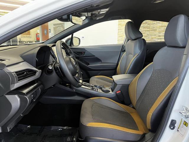 Photo of 2025 Crystal White Pearl Subaru Crosstrek