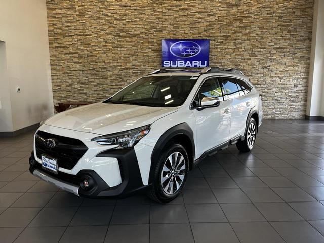 Photo of 2025 Crystal White Pearl Subaru Outback