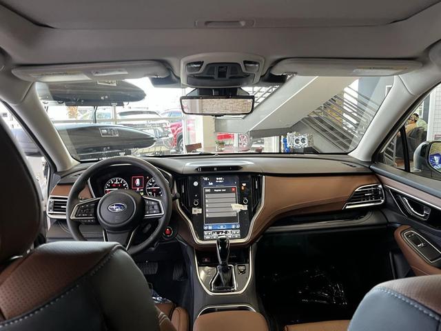 Photo of 2025 Crystal White Pearl Subaru Outback