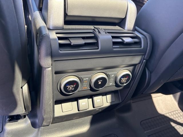 Photo of 2024 Santorini Black Land Rover Defender
