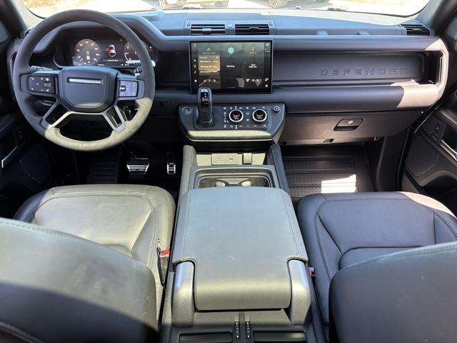 Photo of 2024 Santorini Black Land Rover Defender