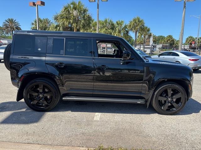 Photo of 2024 Santorini Black Land Rover Defender