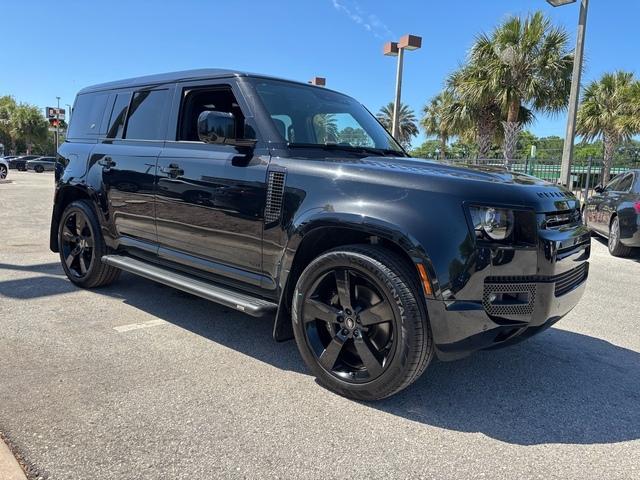 Photo of 2024 Santorini Black Land Rover Defender