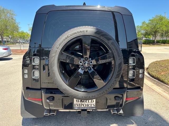 Photo of 2024 Santorini Black Land Rover Defender