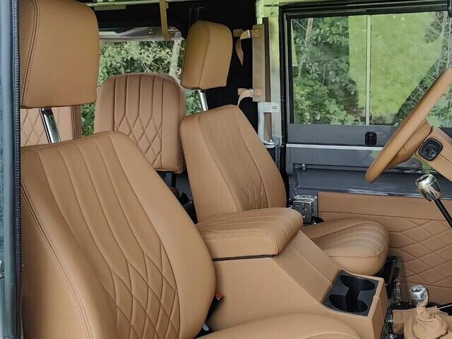 Photo of 1999 ORDER Land Rover Defender