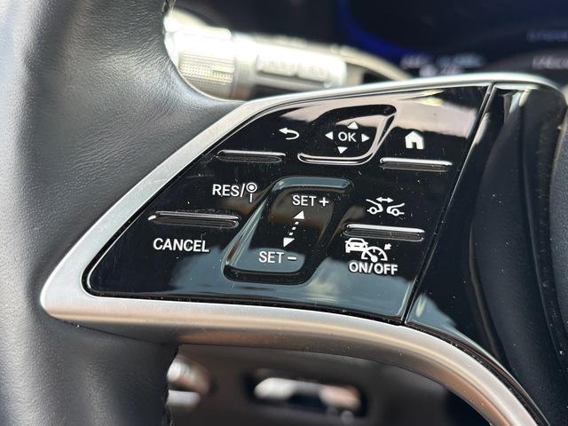 Photo of 2024 Black Mercedes-Benz EQS 450+
