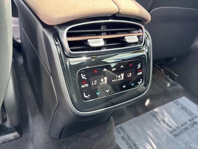 Photo of 2024 Black Mercedes-Benz EQS 450+